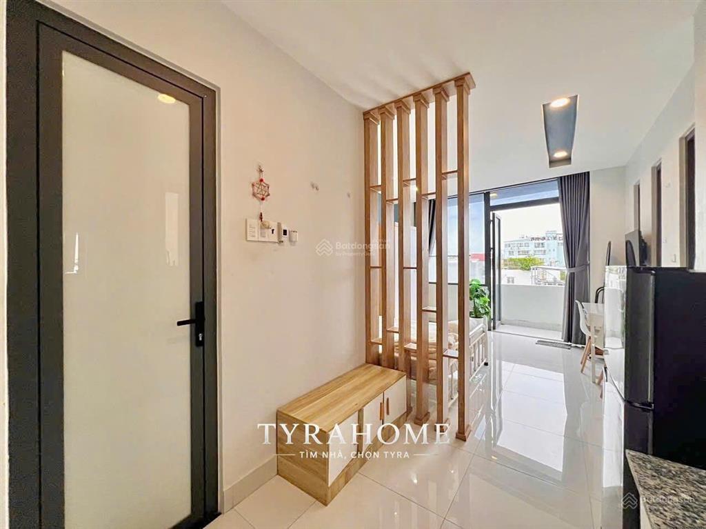 Căn hộ balcon thoáng view chill, 35m2, nội thất hiện đại, khu ẩm thực phan xích long  cầu kiệu, pn