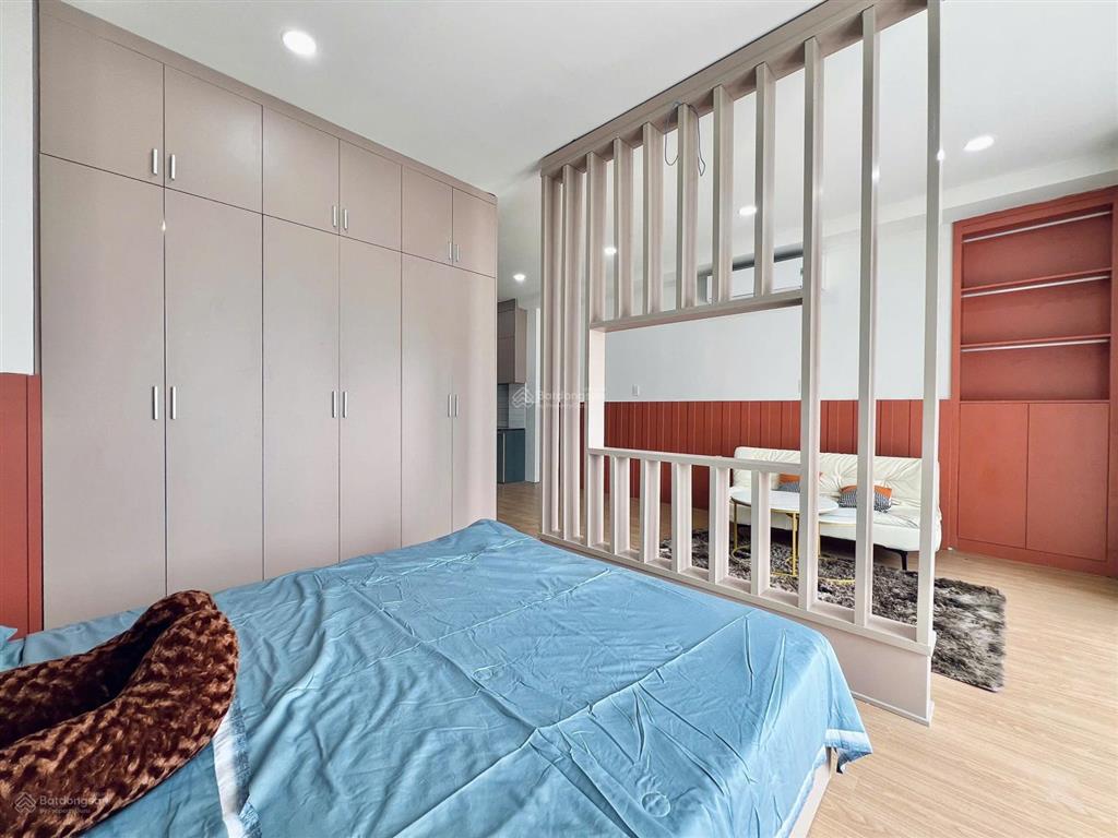 Căn hộ tách bếp balcon, 40m2  siêu thoáng, nội thất hiện đại, cầu thị nghè, xvnt, ngã tư hàng xanh