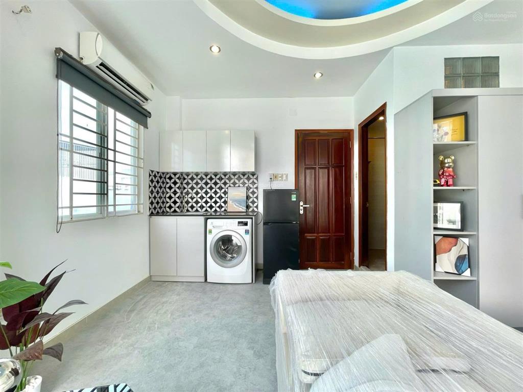 Căn hộ balcon cửa sổ cực thoáng, máy giặt riêng, chợ bà chiểu, bùi hữu nghĩa, đh uef, hồng bàng, bt