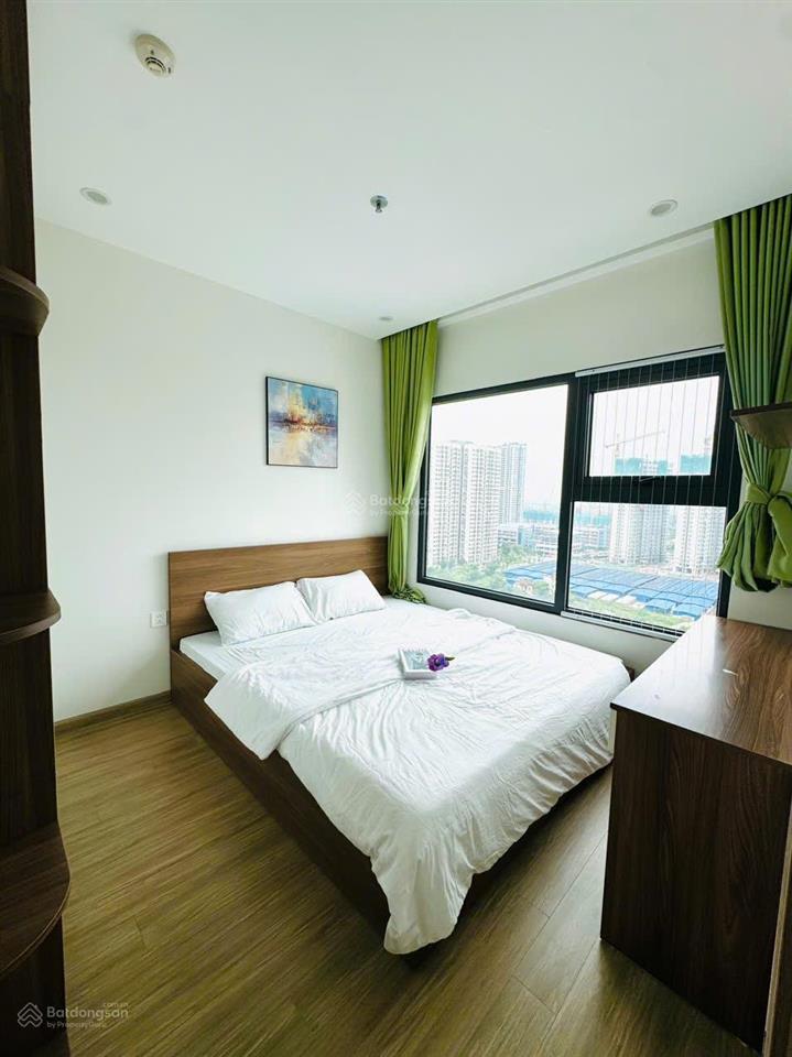 Chủ nhà cần bán nhanh 2n góc giá 3.8 ty thu tiền về căn hướng đông bắc mát mẻ ở vinhomes ocean park