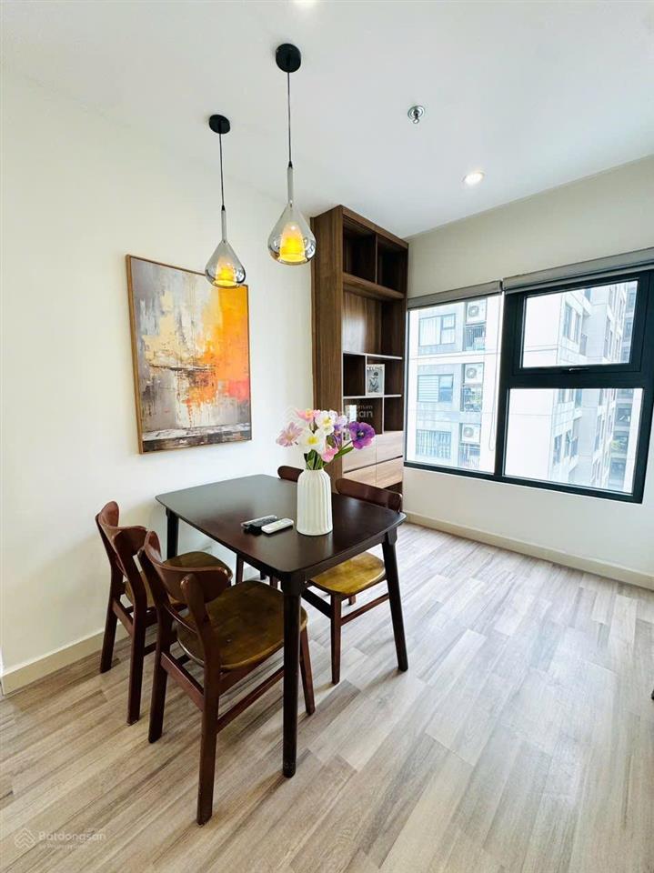 Chủ nhà cần bán nhanh 2n góc giá 3.8 ty thu tiền về căn hướng đông bắc mát mẻ ở vinhomes ocean park