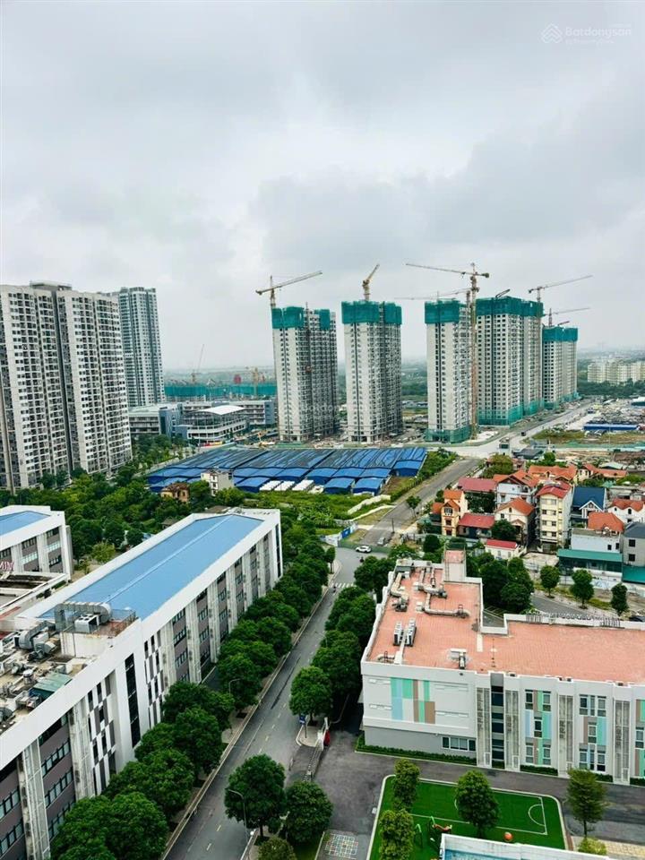 Chủ nhà cần bán nhanh 2n góc giá 3.8 ty thu tiền về căn hướng đông bắc mát mẻ ở vinhomes ocean park