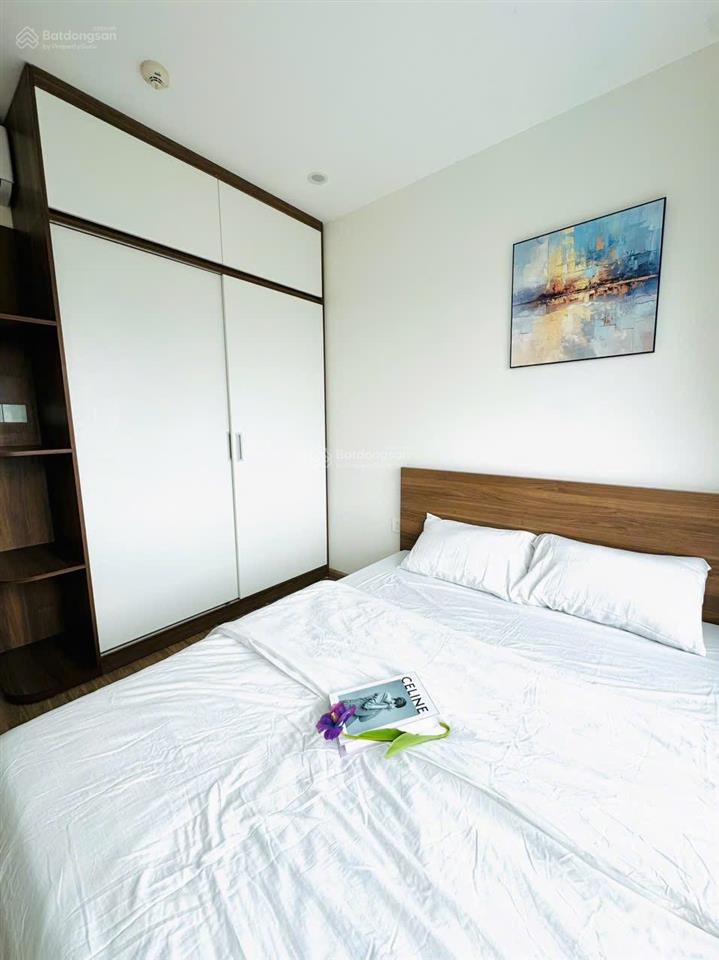 Chủ nhà cần bán nhanh 2n góc giá 3.8 ty thu tiền về căn hướng đông bắc mát mẻ ở vinhomes ocean park