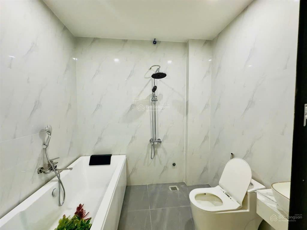Tôi chính chủ bán nhà 3 tầng mặt tiền dương đức hiền, hòa minh, liên chiểu
