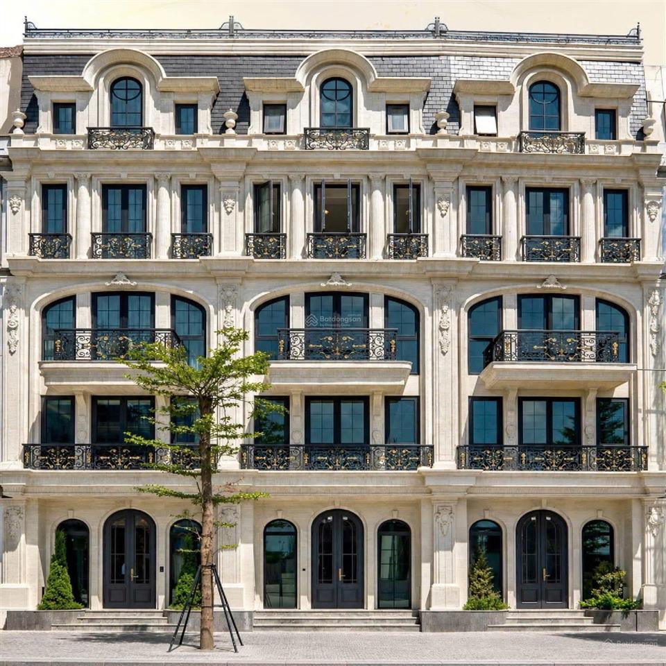 10 tỷ/căn liền kề 50m2 xây 4 tầng ngay trục đường hoàng quốc việt kéo dài