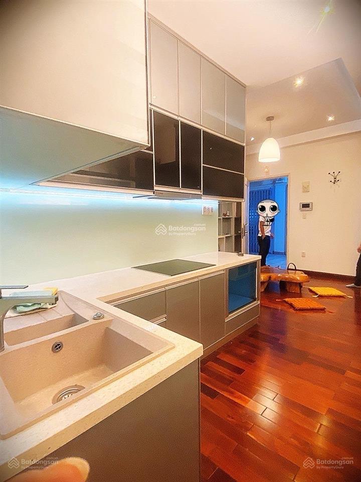 Căn hộ chung cư siêu xinh, nội thất cao cấp, công viên nội khu an ninh yên tĩnh và sạch sẽ