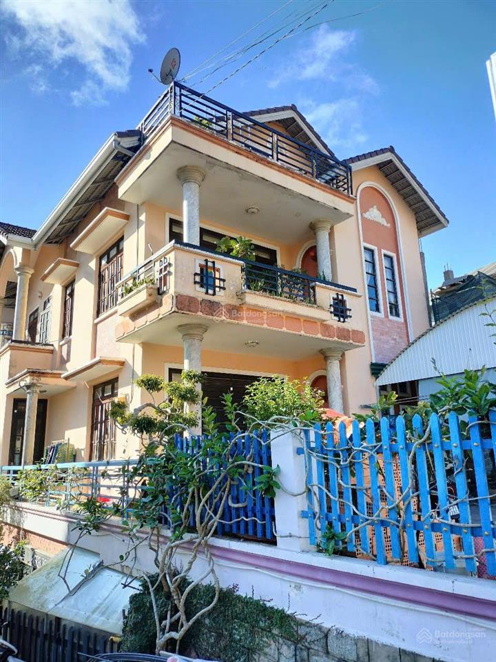 Cơ hội sở hữu biệt thự di sản sát danh thắng cđsp đà lạt  dòng tiền 600 triệu/năm