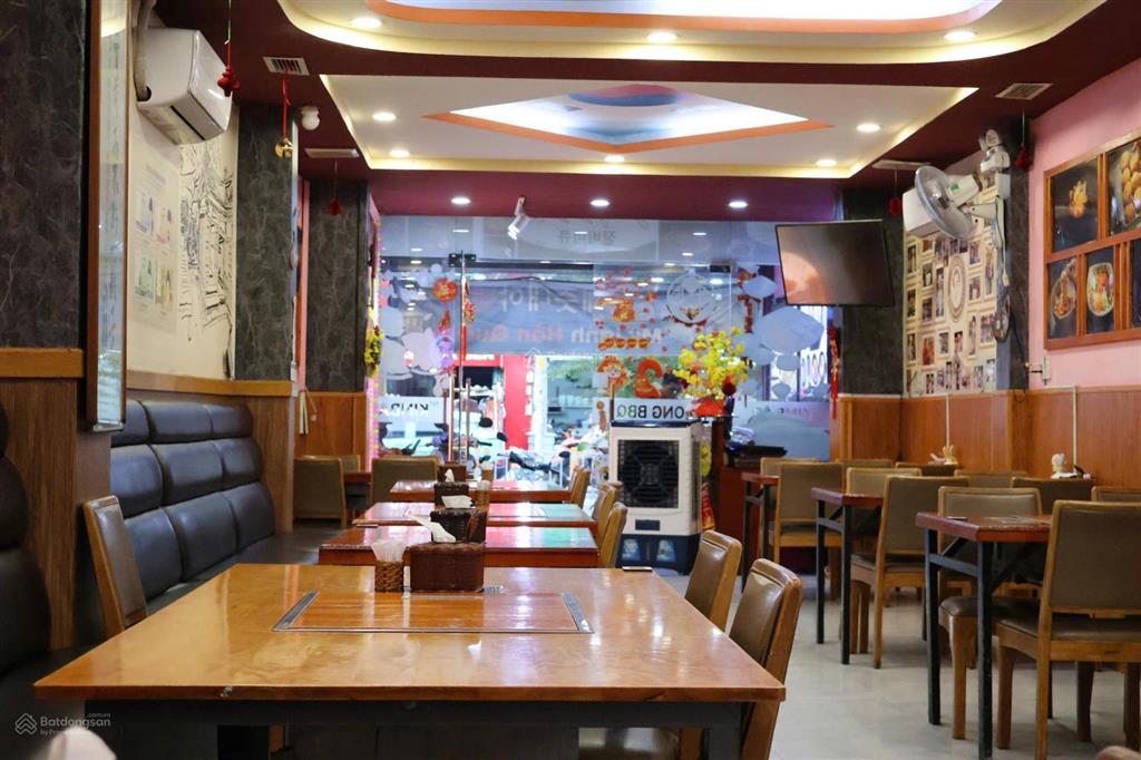 Cho thuê nhà mặt tiền khu phố ẩm thực 268 phan xích long phường 7 (cũ) quận phú nhuận