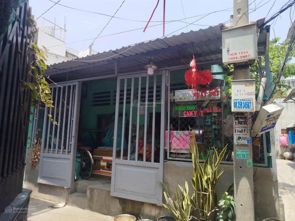 Bán nhà căn góc 2 mặt tiền rất thoáng  sổ hồng riêng  diện tích siêu to