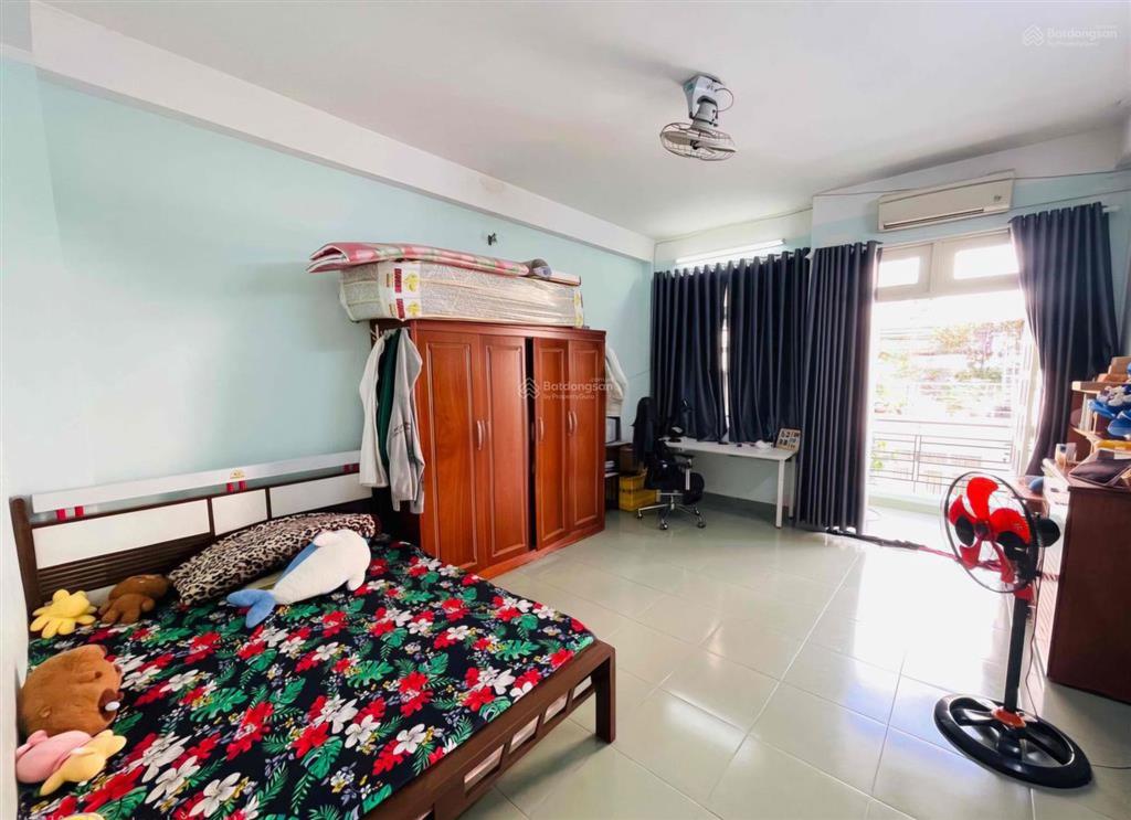 Bán nhà 1 trệt 1 lầu hoàn công (4,5m x 10m) 2pn, 2wc hẻm 1627 huỳnh tấn phát, quận 7
