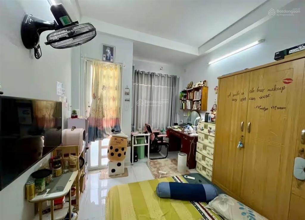 Bán nhà 1 trệt 1 lầu hoàn công (4,5m x 10m) 2pn, 2wc hẻm 1627 huỳnh tấn phát, quận 7