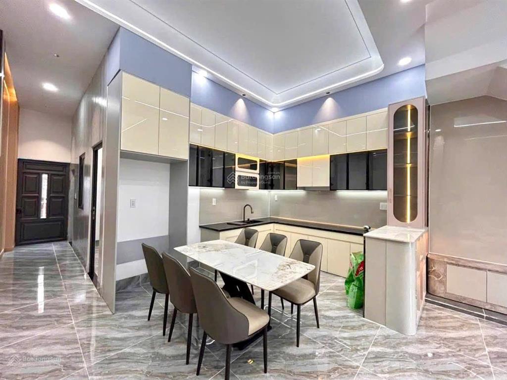 Định cư nơi khác cần bán gấp nhà 60m2 1 trệt 1 lầu đường lê thị trung, thuận an, giá 2 tỷ 850, shr