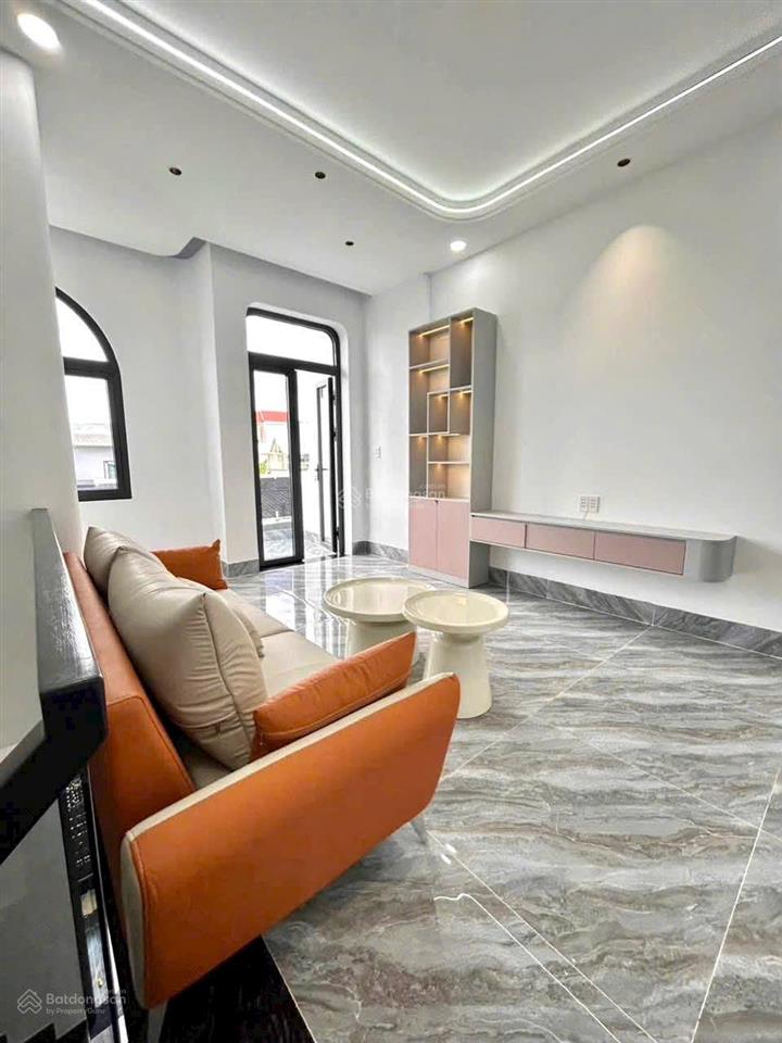 Định cư nơi khác cần bán gấp nhà 60m2 1 trệt 1 lầu đường lê thị trung, thuận an, giá 2 tỷ 850, shr