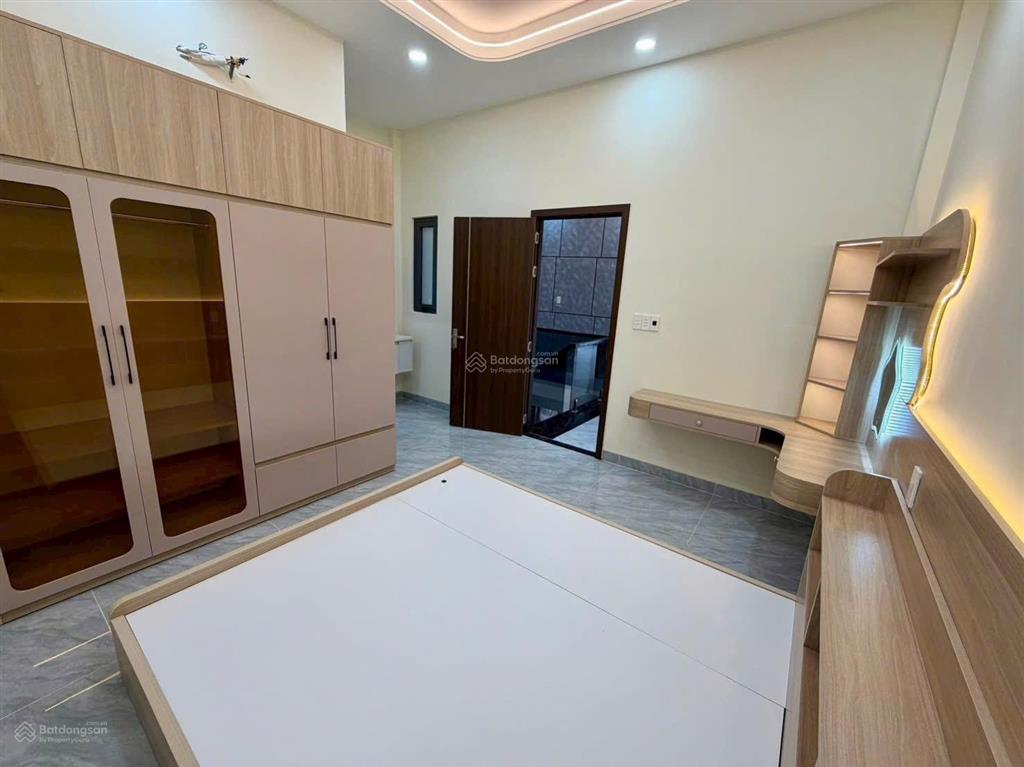 Ngân hàng thanh lý nhà đường thuận giao, gần chợ đêm hoà lân, nhà mới, giá 2tỷ6, shr,  0903 164 ***