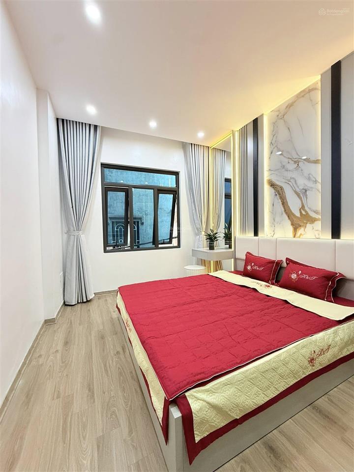 Lô góc 3 mặt thoáng45m2 4 tầng full nội thấtngã tư minh khaichợ mơ 9.5 tỷ