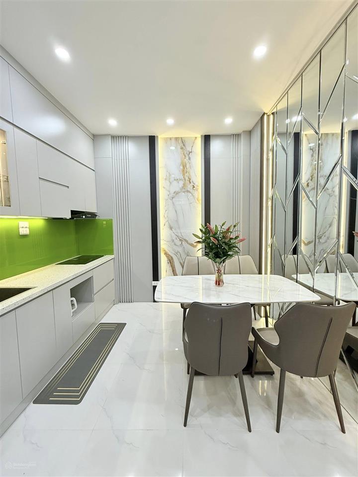Lô góc 3 mặt thoáng45m2 4 tầng full nội thấtngã tư minh khaichợ mơ 9.5 tỷ