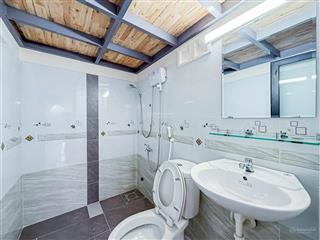 Duplex ban công quận 7 thuận tiện qua q1, q4