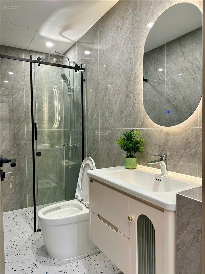 Hạ giá bán gấp căn hộ cao ốc thịnh vượng  63m2  2pn2wc  sổ hồng đầy đủ