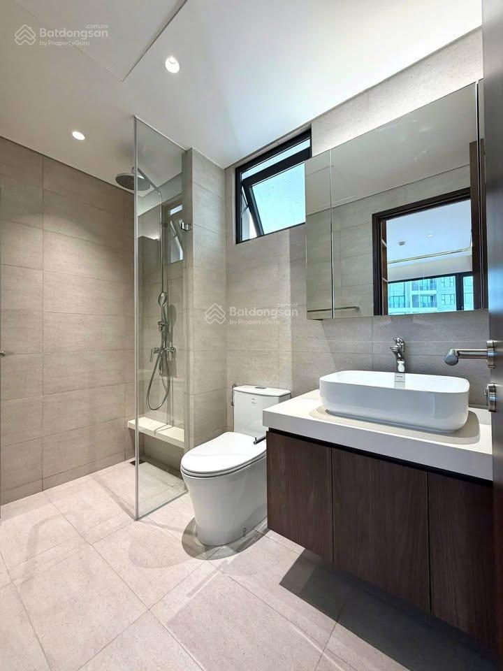 Hạ giá bán gấp căn hộ him lam chợ lớn  62m2  2pn 2wc  sổ hồng đầy đủ