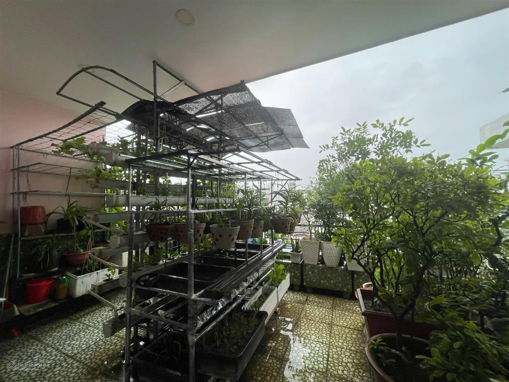 Nhà 3 tầng hẻm xe hơi rộng  gần chợ, trường học, bệnh viện | bình tân | 9.5 tỷ (có thương lượng)