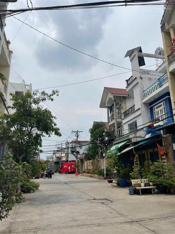 Nhà đẹp lê văn quới 3 tầng đúc btct hẻm 8m chỉ 3.95 tỷ khu vực lê văn quới, phường