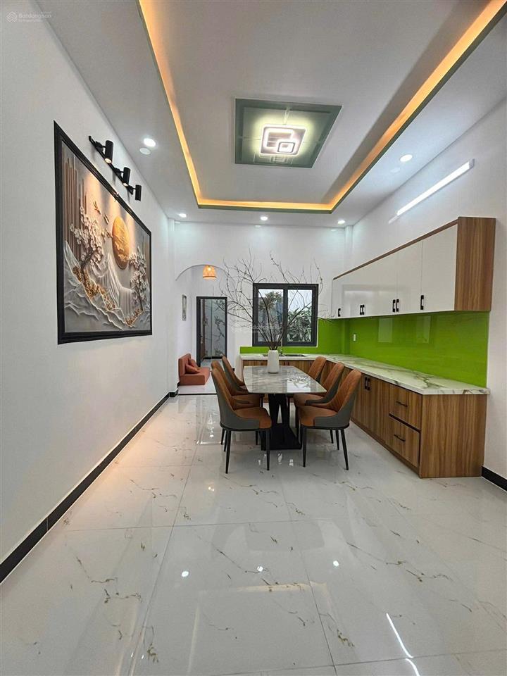 Nhà đẹp hương lộ 2 diện tích khủng 92m 3 tầng btct giá chỉ 7.88 tỷ vị trí đẹp
