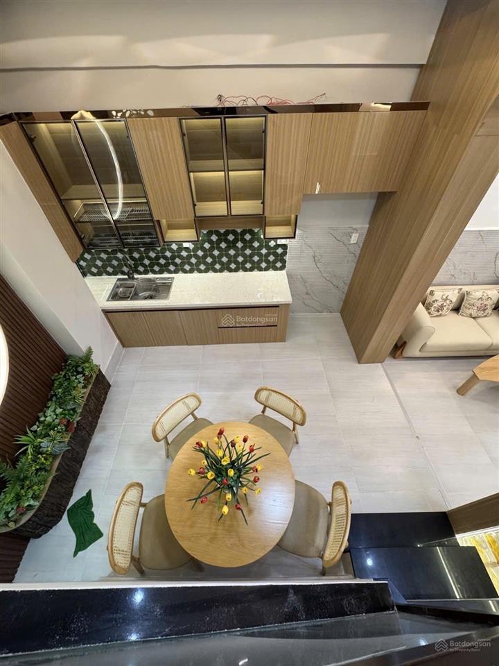 Siêu phẩm 4 tầng đẹp quận 11 hẻm xe hơi 8m thông gần mặt tiền 3/2 & lê đại hành