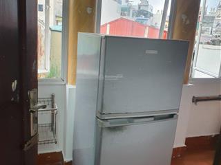 Cho thuê căn hộ khép kín 25 m² phố yên lạc