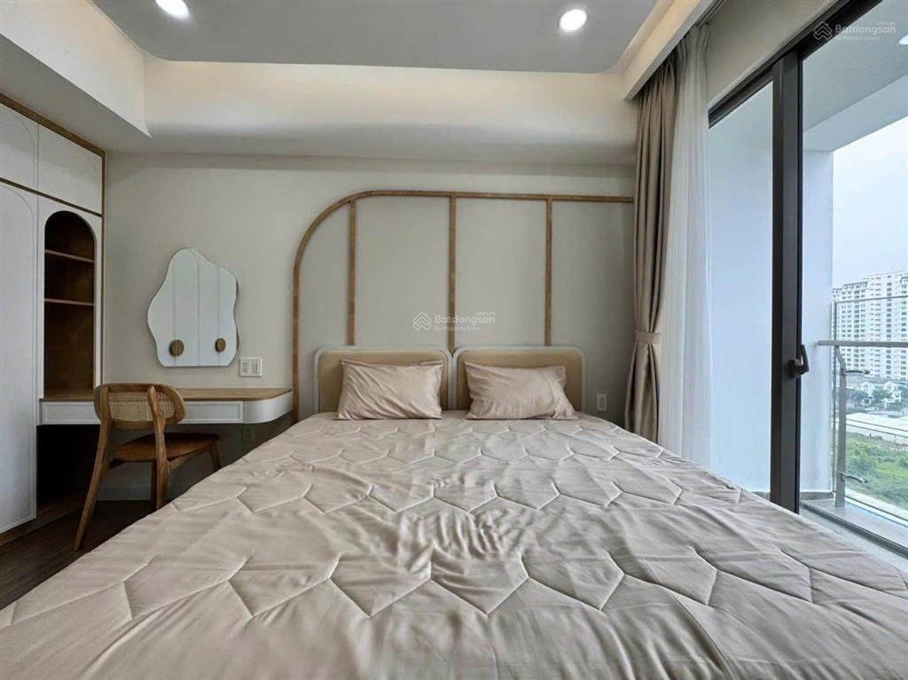 Chủ cần bán gấp căn hộ tara residence tầng 15, q8 giá 2.18 tỷ  dt 68m2  2pn 2wc  có sổ
