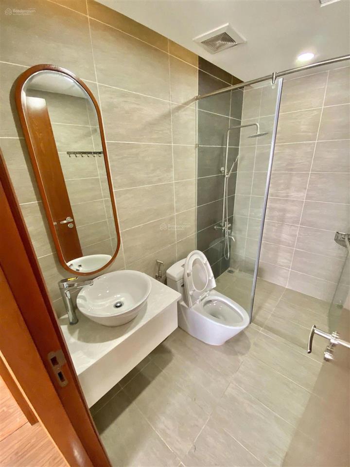 Chính chủ cần bán gấp căn hộ flora novia  giá 1.87 tỷ  dt 75m2  2pn 2wc  có sổ