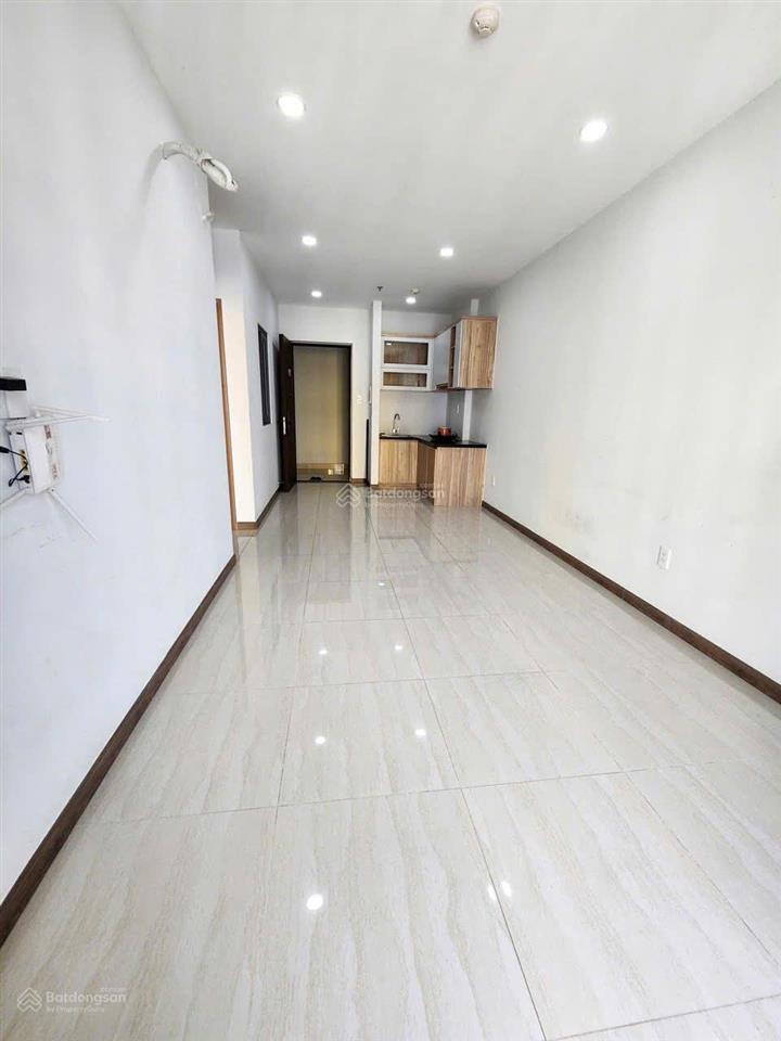 Chung cư bcons city làng đh 2pn / 2wc giá gốc 6tr250 giảm còn 5tr2/6 tháng đầu sẵn nội thất