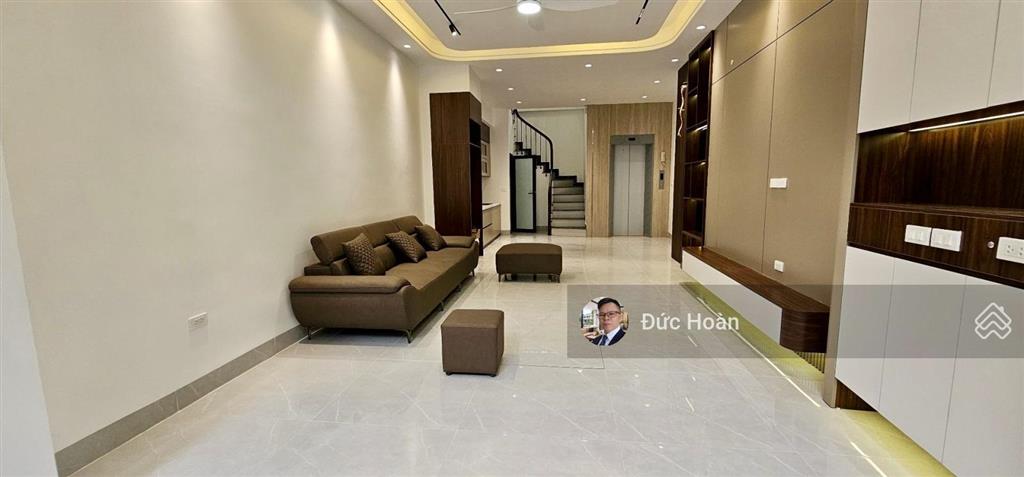 Bán nhà thượng thanh việt hưng 55m2, gần cầu chui, big c, 6 tầng thang máy  nhỉnh 10 tỷ