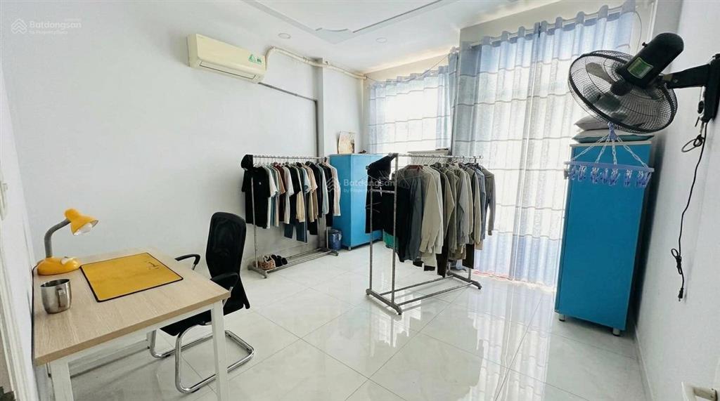 Bán nhà gần song hành đht q12 4x10m, 2 tầng, nhỉnh 2 tỷ, shr, nhà mới ở ngay