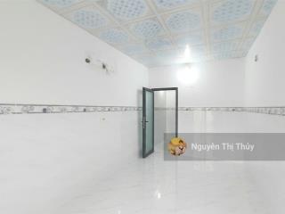 Bán nhà mặt tiền lô góc ngay sát đường huỳnh thị hai 56m2, 2 tầng, nhỉnh 3 tỷ, nhà mới ở ngay