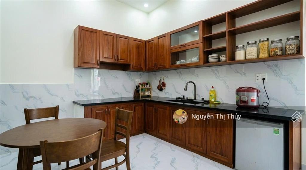 Bán gấp nhà 108m2  ngang 6m 3 tầng  7pn hẻm xe hơi bùi văn ngữ  trung mỹ tây  q12  5,x tỷ.