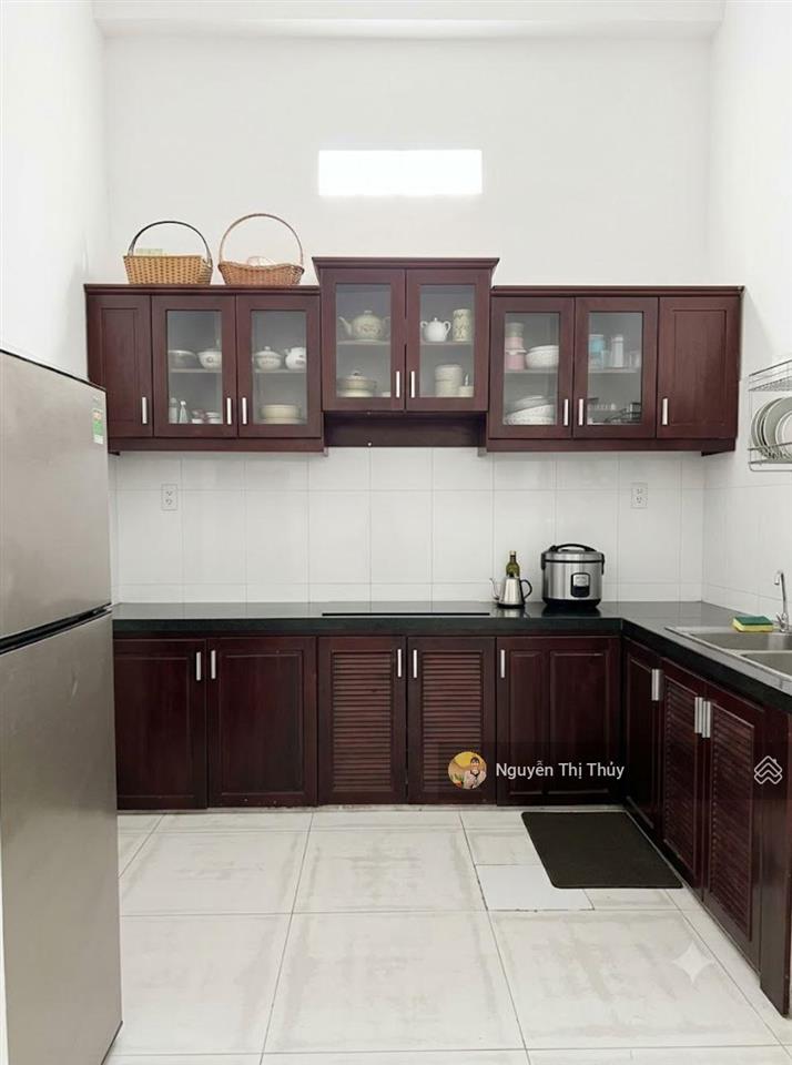 Bán nhà 80m 3 tầng 4pn hẻm xe hơi nguyễn văn quá  quận 12