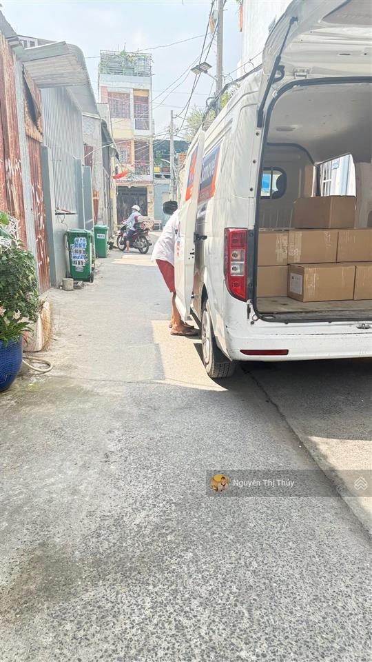 Nhà rộng cho cả nhà sum họp 3 tầng  95m2  7pn, hẻm xe hơi huỳnh thị hai, gần nguyễn ảnh thủ  q12