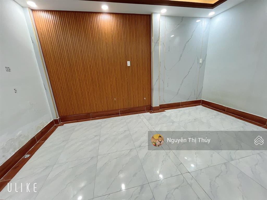 Mặt tiền nguyễn văn quá 92m2  3 tầng  ngay galaxy  p. đông hưng thuận  q12  giá 9,9 tỷ