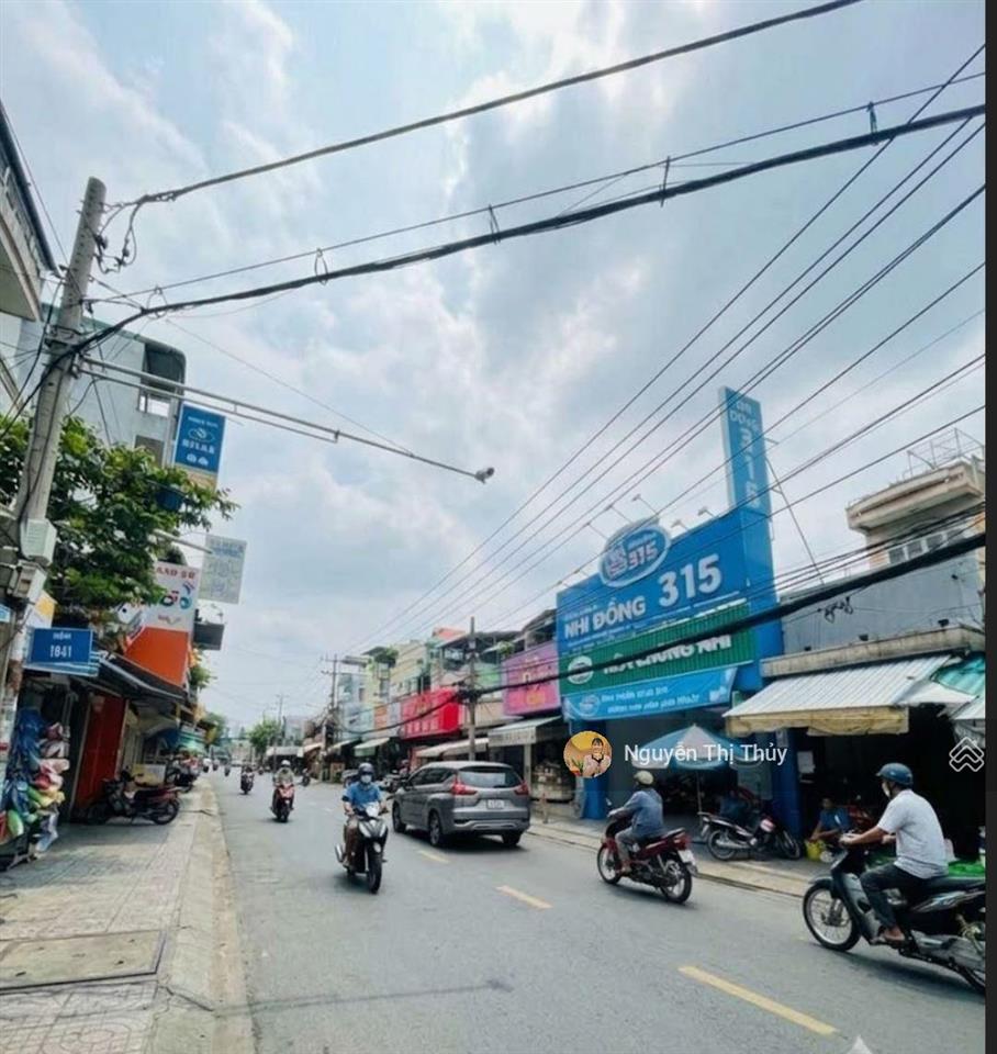Nhà mặt tiền chợ nguyễn văn quá 84m2  vừa ở vừa kinh doanh  5,x tỷ p. đông hưng thuận q12