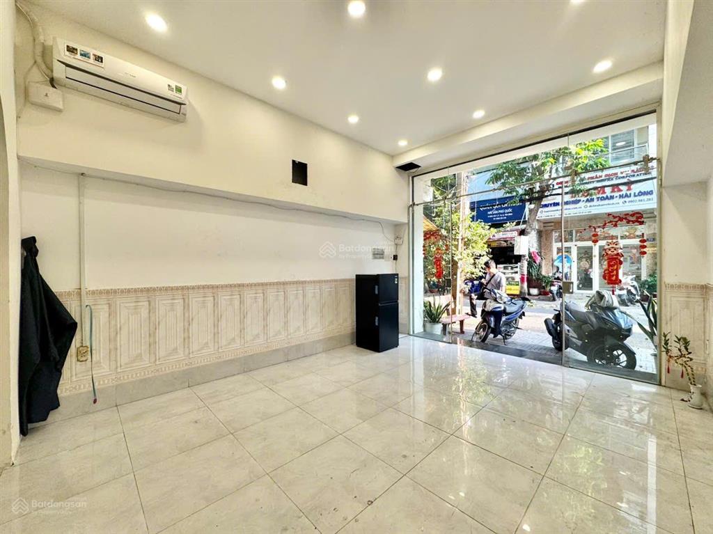Mặt bằng kinh doanh  mặt tiền đường bàu cát  đường 16m  kinh doanh đa ngành