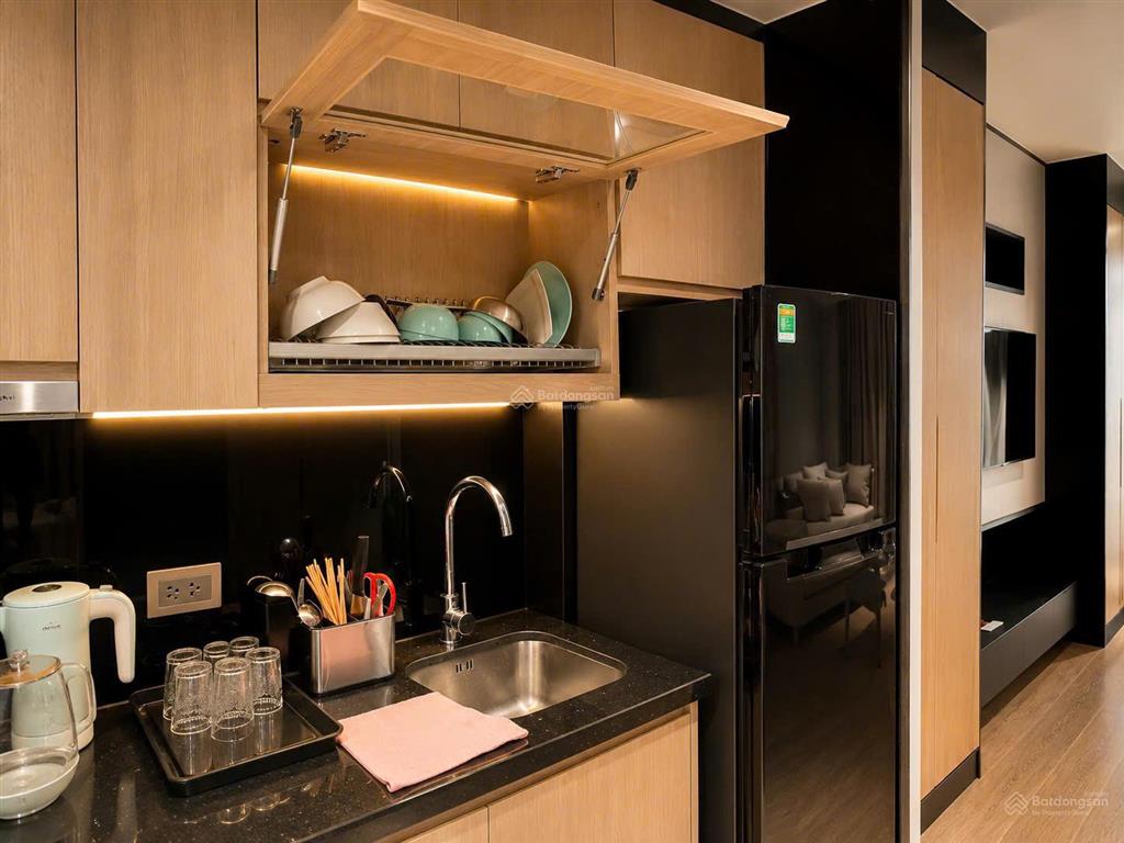 Duy nhất 1 căn studio tầng cao, view biển, chỉ 2.5tỷ, bg full nội thất, dòng tiền lên đến 400tr/năm