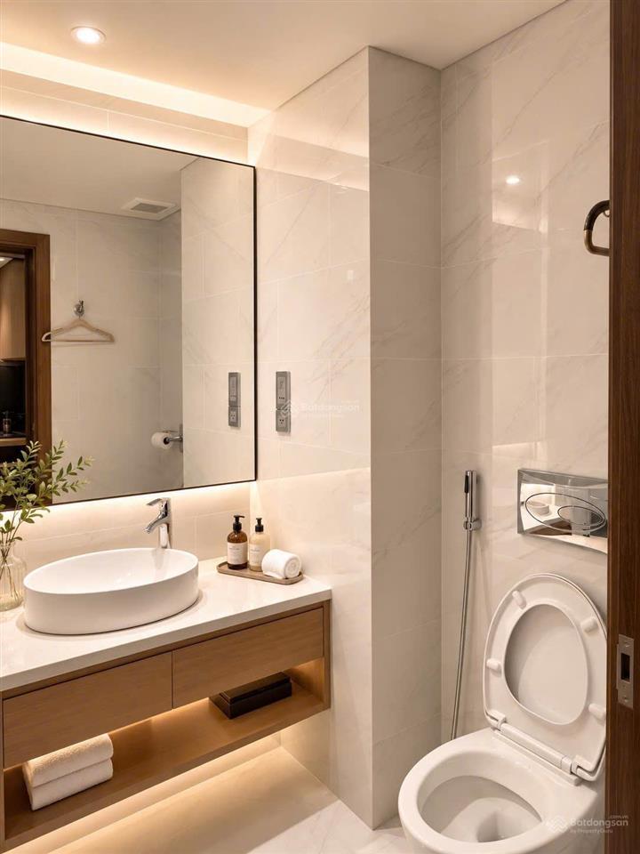 Duy nhất 1 căn studio tầng cao, view biển, chỉ 2.5tỷ, bg full nội thất, dòng tiền lên đến 400tr/năm