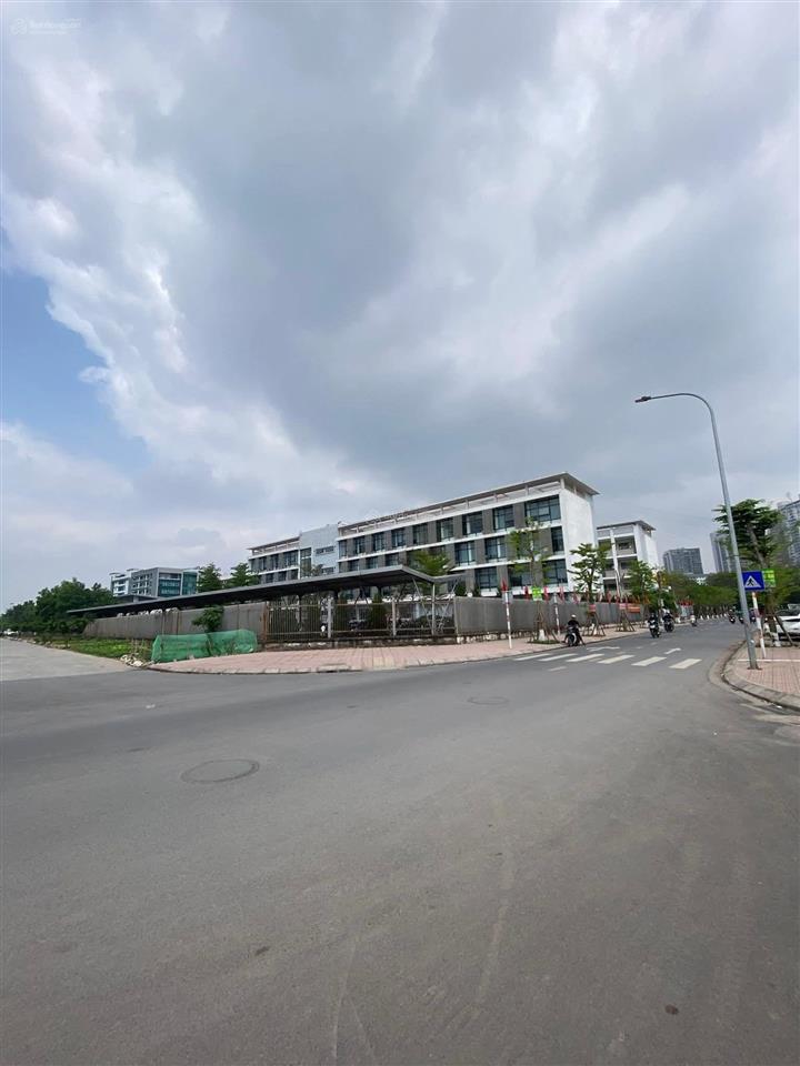 Chuyển nhượng dự án nhà ở thấp tầng  khu đô thị mới nam hồ linh đàm 38392m², mt 200m, giá 3200 tỷ