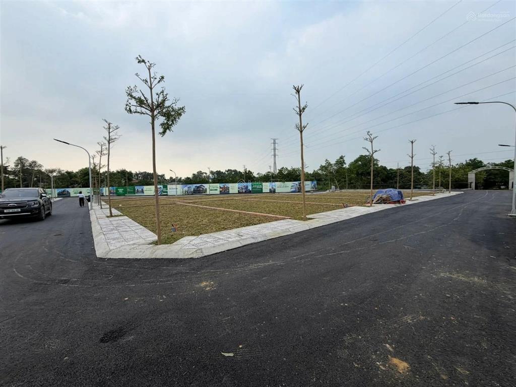 Đất lô góc  chỉ 2 tỷ 468 triệu sở hữu ngay 100m, mt 6m, đất phú cát, hòa lạc  0972 611 ***