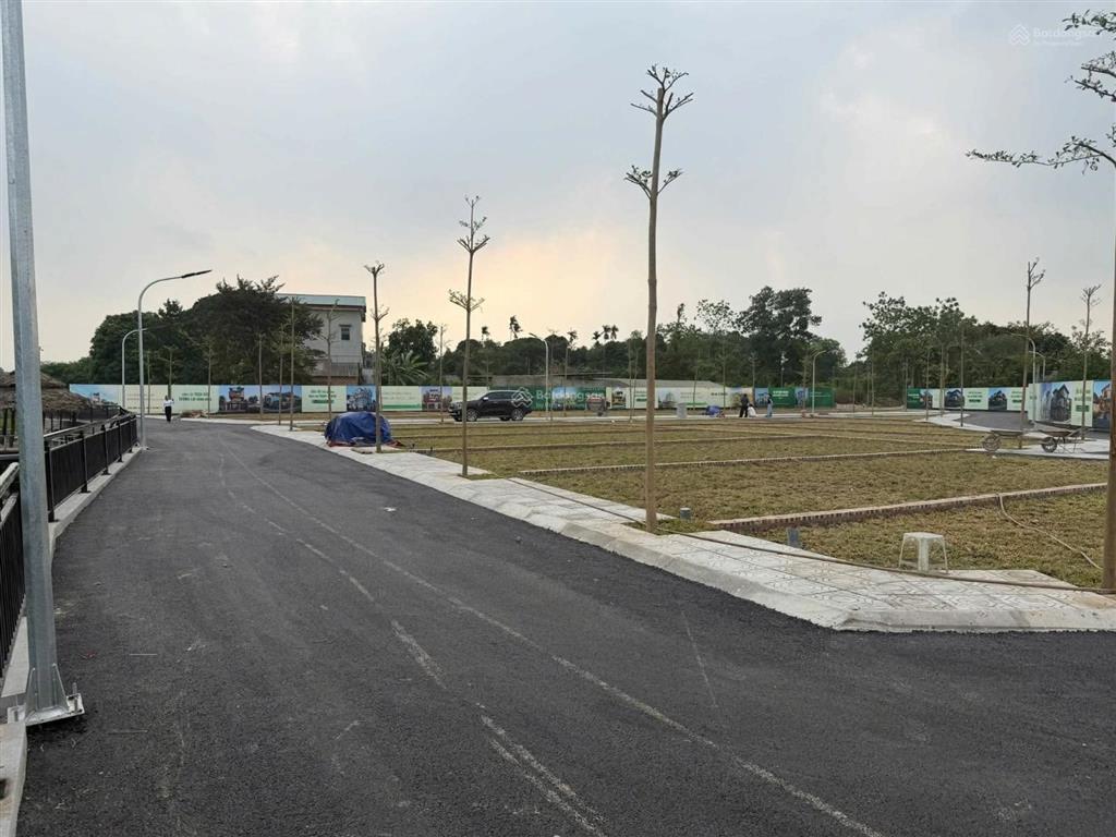 Đất lô góc  chỉ 2 tỷ 468 triệu sở hữu ngay 100m, mt 6m, đất phú cát, hòa lạc  0972 611 ***