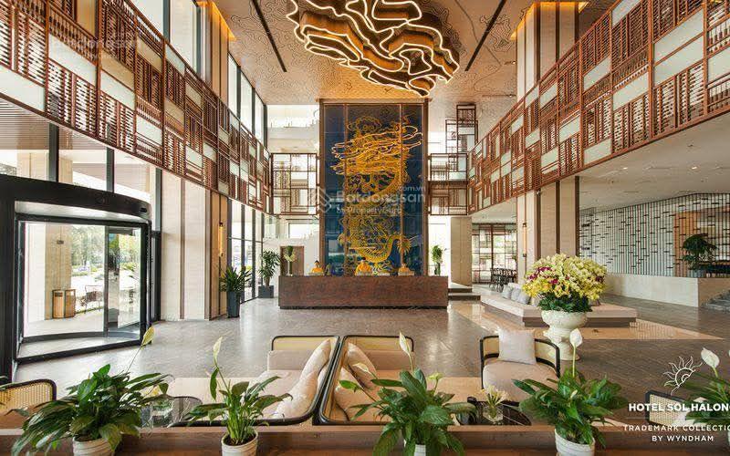 Chuyển nhượng 100% cổ phần khách sạn 5 sao hotel soleil halong quảng ninh 1886.8m2, 28t, mt 40m