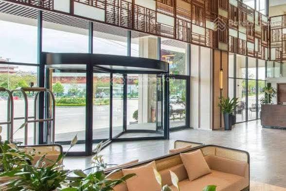 Chuyển nhượng 100% cổ phần khách sạn 5 sao hotel soleil halong quảng ninh 1886.8m2, 28t, mt 40m
