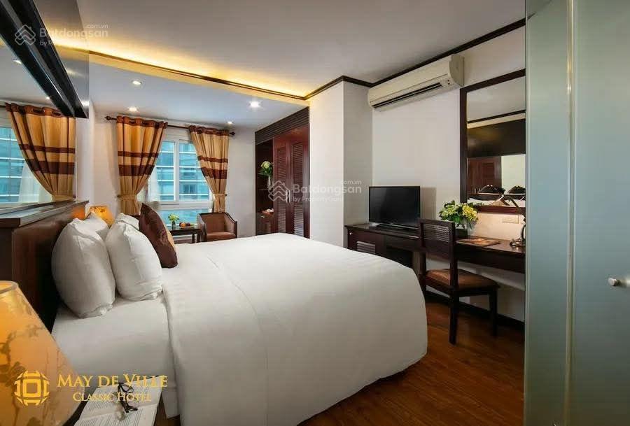 Khách sạn phố trần thái tông 290m, 15 tầng, mt 10m, 325 tỷ, cầu giấy  0972 611 ***