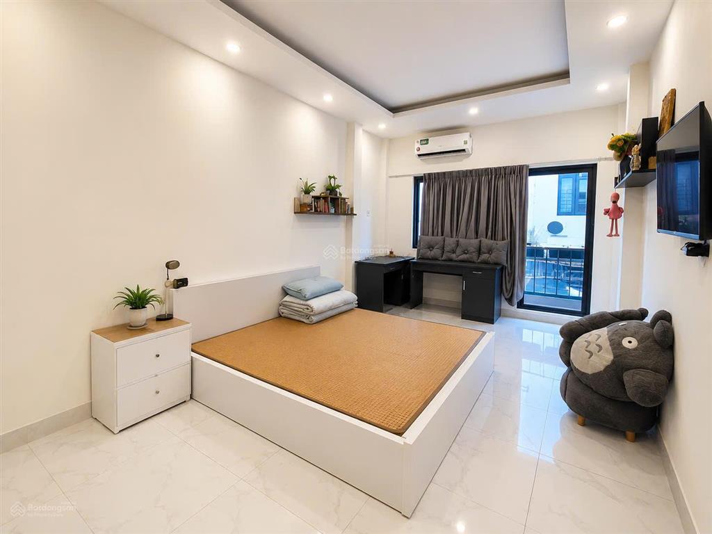 Nhà hiếm bạch đằng bình thạnh, ngay ngã tư hàng xanh, 2 tầng btct dt 88m2, hẻm rộng, tiện đi quận 1