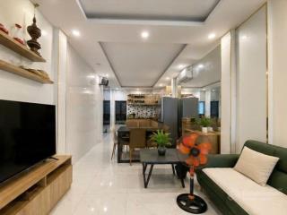 Nhà hiếm bạch đằng bình thạnh, ngay ngã tư hàng xanh, 2 tầng btct dt 88m2, hẻm rộng, tiện đi quận 1